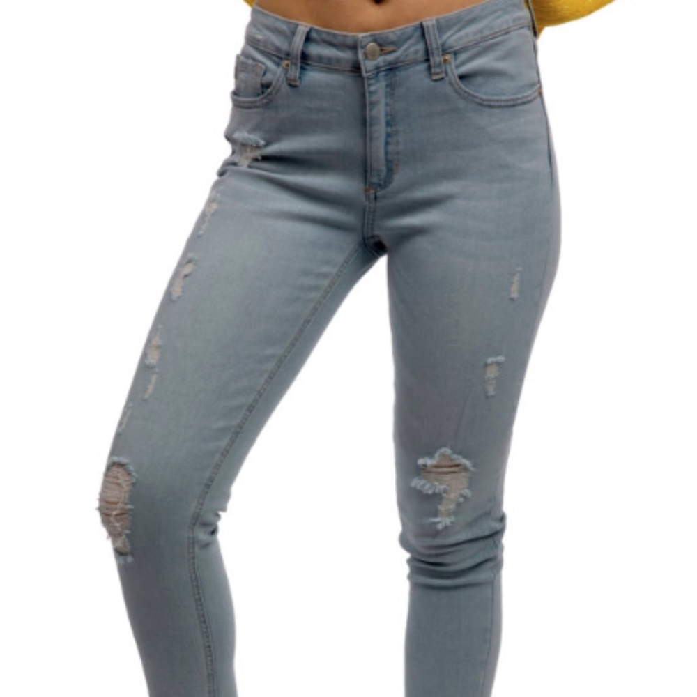 Bao Destroyed Skinny Soft Jean